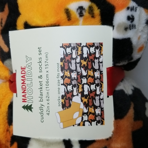 Cuddly blanket & socks set - Picture 6 of 6